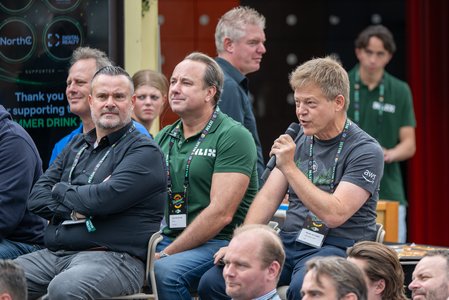26091_ARF_076