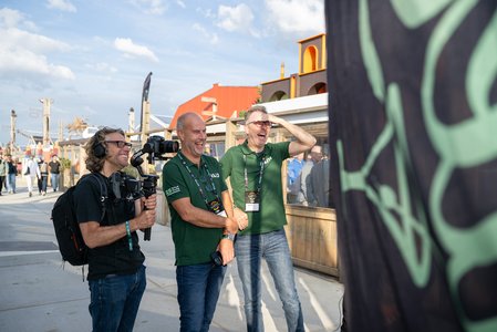 26091_ARF_242