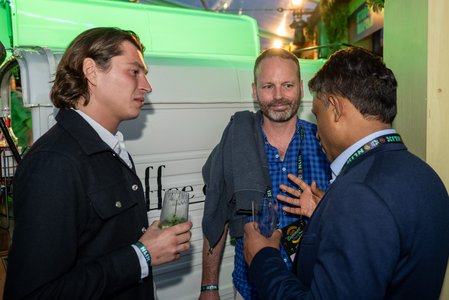 26091_ARF_319