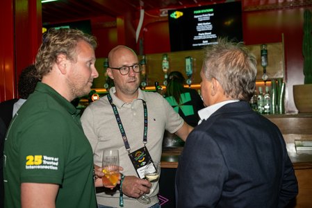 26091_ARF_353